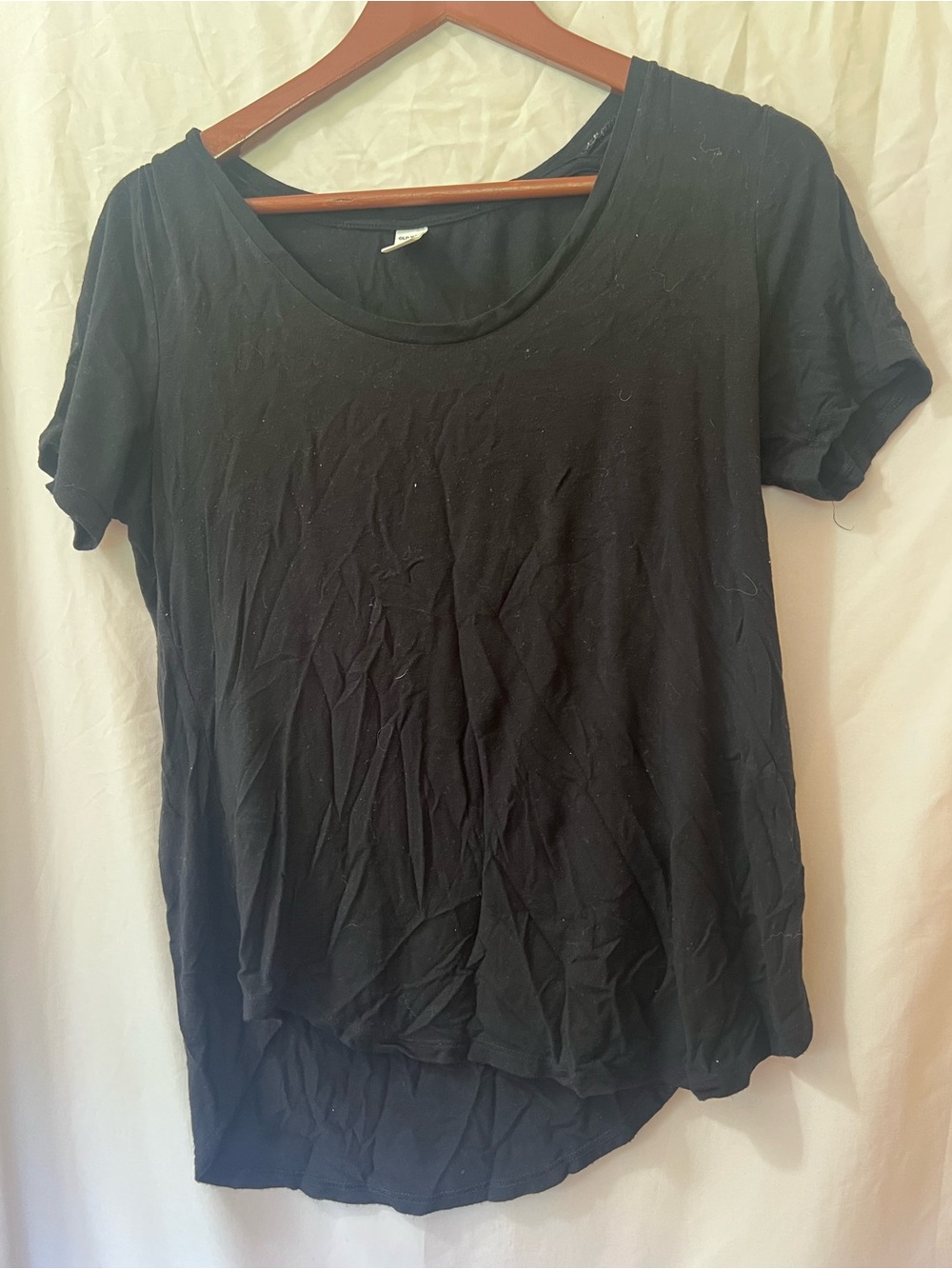 Old Navy Black Short Sleeve Scoop Neck Tee
